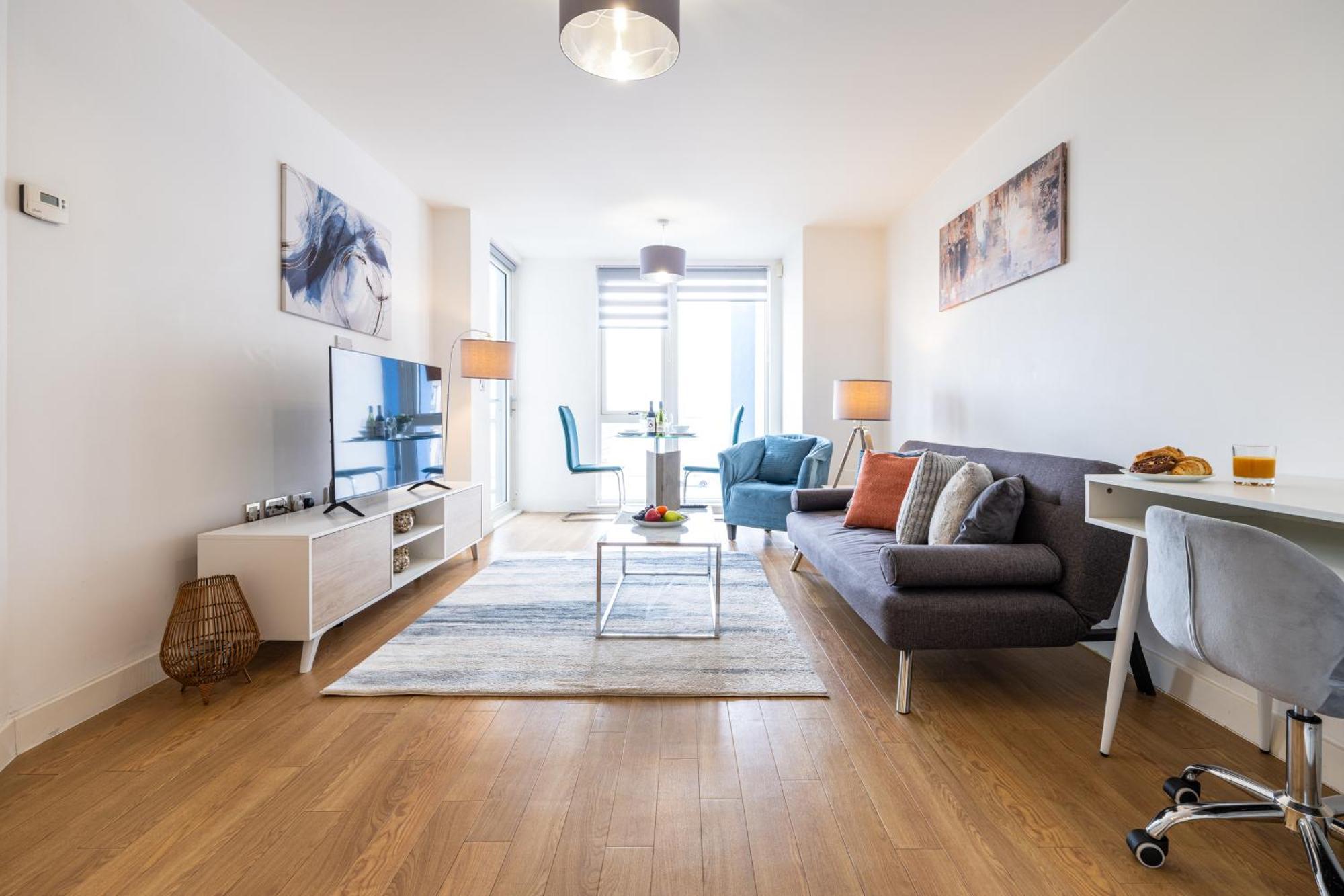 Brightleap City Centre: Stylish Home-Away with Smart Amenities Milton Keynes Exterior photo
